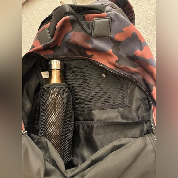 COPY - CityAdventure Backpack 17L Heritage 365 Camo Smoky Red Night Sea Multi l… - Picture 16 of 16